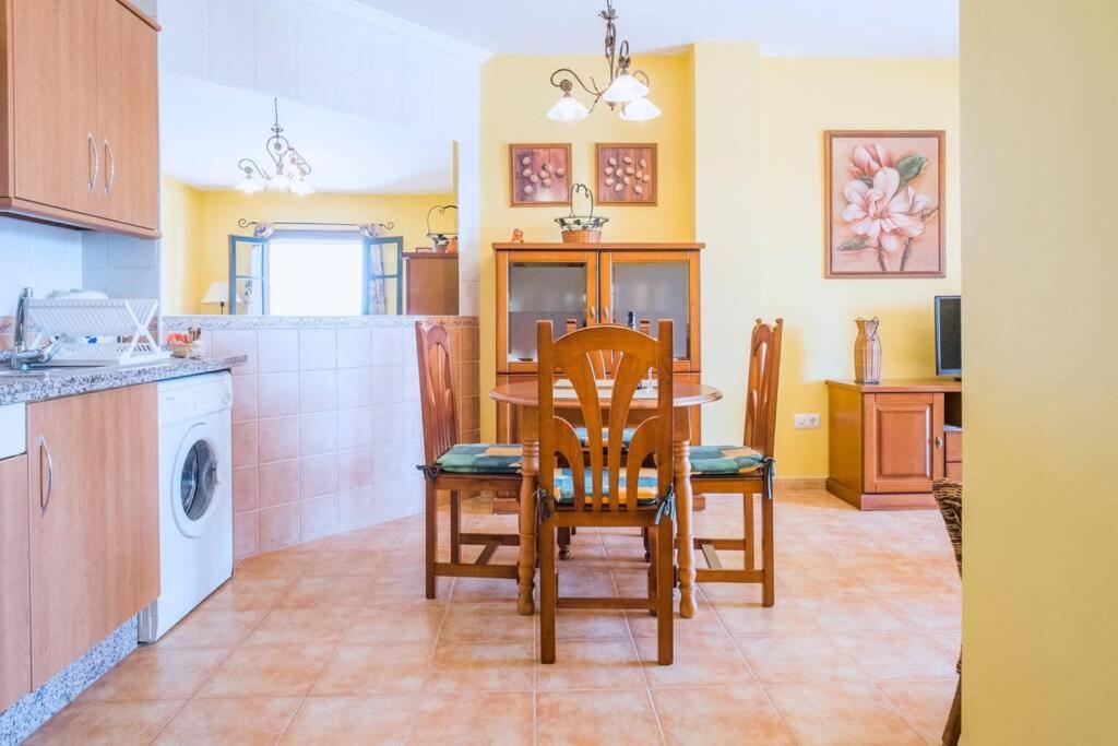 פריחיליאנה Bonito Apartamento Piscina Wifi מראה חיצוני תמונה