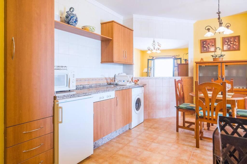 פריחיליאנה Bonito Apartamento Piscina Wifi מראה חיצוני תמונה