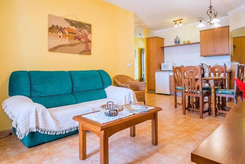 פריחיליאנה Bonito Apartamento Piscina Wifi מראה חיצוני תמונה